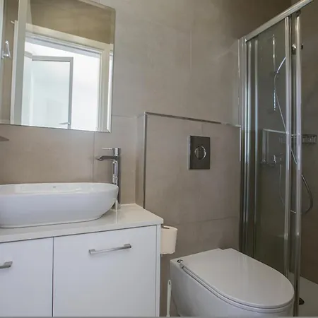 You Will Love This Luxury 3 Bedroom Holiday In With Private Pool 1703 Vila *