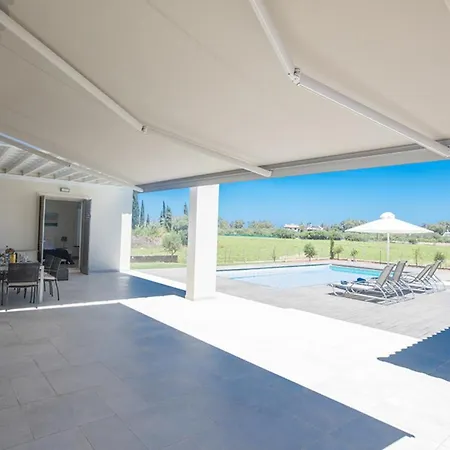 You Will Love This Luxury 3 Bedroom Holiday In With Private Pool 1703 *