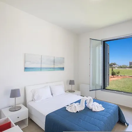 You Will Love This Luxury 3 Bedroom Holiday In With Private Pool 1703