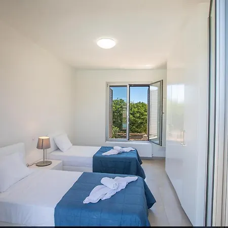 Villa You Will Love This Luxury 3 Bedroom Holiday In With Private Pool 1703